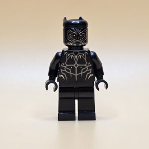 LEGO Minifigur Black Panther Shuri sh0842 – Gebraucht. Wakandas neue Heldin in detailreichem Anzug. Perfekt für Marvel-Fans und Sammler.