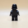 LEGO Minifigur sw0035b – Imperialer Pilot mit schwarzem Helm und Druckdetails aus den Star Wars Episoden IV–VI.