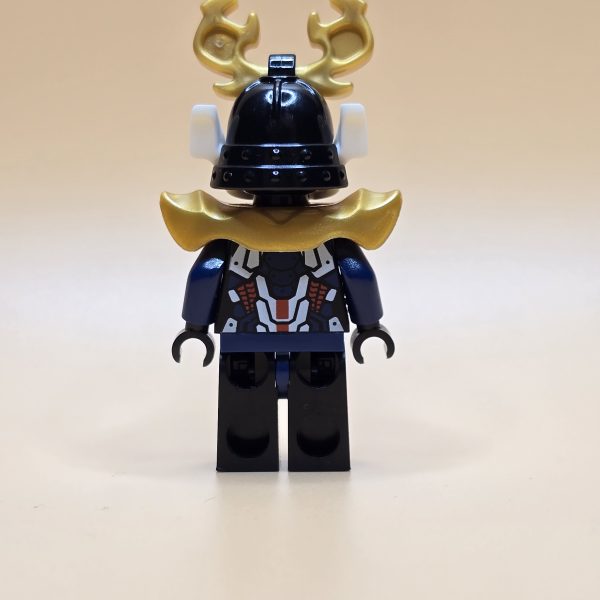 LEGO Ninjago Minifigur Samurai X (P.I.X.A.L.) (njo390) – Gebraucht. Detailreich gestaltete Kriegerin mit goldenen Hörnern. Perfekt für Sammler und LEGO-Fans.