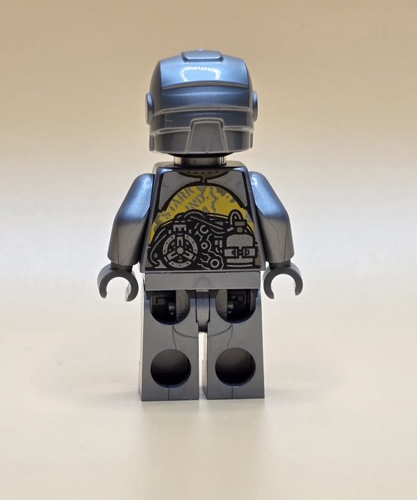 LEGO® Super Heroes Minifigur Iron Man Mark 1 Armor sh0565 – Gebraucht. Silberne Rüstung mit realistischen Gebrauchsspuren, transklarer Kopf und einzigartiger Helm. Perfekt für Sammler und LEGO®-Fans.