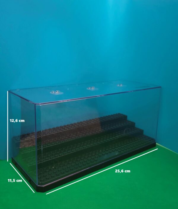 Transparente Acryl-Vitrine für Puppen & Bausteine – 3-stufiger Präsentationsständer
