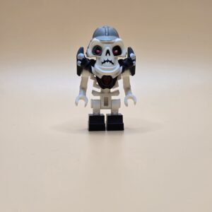 LEGO Ninjago Kruncha njo0024 – Skulkin-Skelett mit vertikalen Greifarmen, gebraucht.