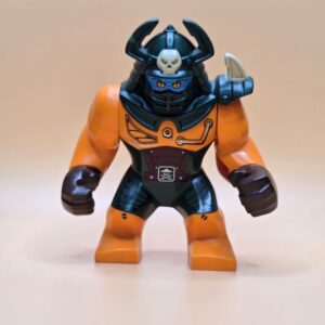 LEGO Ninjago Minifigur Dogshank njo204 – Gebraucht. Große Piratin mit Hammerarm und Kopftuch aus der Skybound-Serie. Ideal für Sammler und Ninjago-Fans.