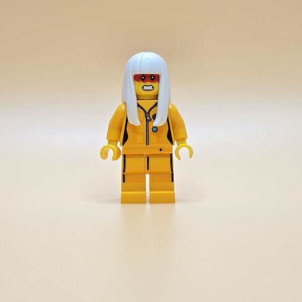 LEGO Ninjago Minifigur Harumi Njo565 – Gebraucht. Avatar-Version mit Maske aus Prime Empire. Virtuelle Schurkin mit seltenem Design.