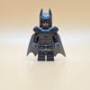 LEGO Minifigur Batman Armored sh0217 – Gebraucht. Mit Rüstung und Helm. Superheld aus Batman v Superman: Dawn of Justice.
