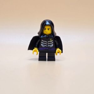 LEGO Ninjago Minifigur Lloyd Garmadon Njo038 – Gebraucht. Grünes Kapuzen-Outfit. Erste Version des grünen Ninja als Kind.