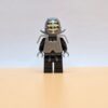 LEGO Ninjago Minifigur Cole Kendo njo0041 – Gebraucht. Mit schwarzer Kendo-Rüstung & Stirnband. Aus der beliebten Rise of the Snakes-Staffel.