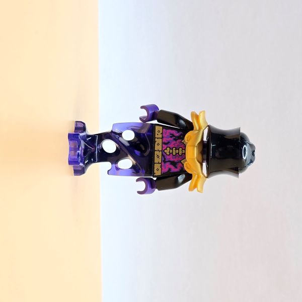 LEGO Ninjago Overlord Minifigur njo0676 – Gebraucht. Dunkler Schurke mit goldener Rüstung aus der Legacy-Serie. Für Fans & Sammler!